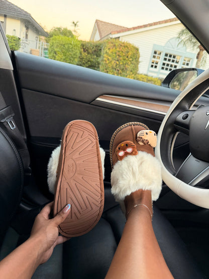 Cozy Kitty Plush Slippers