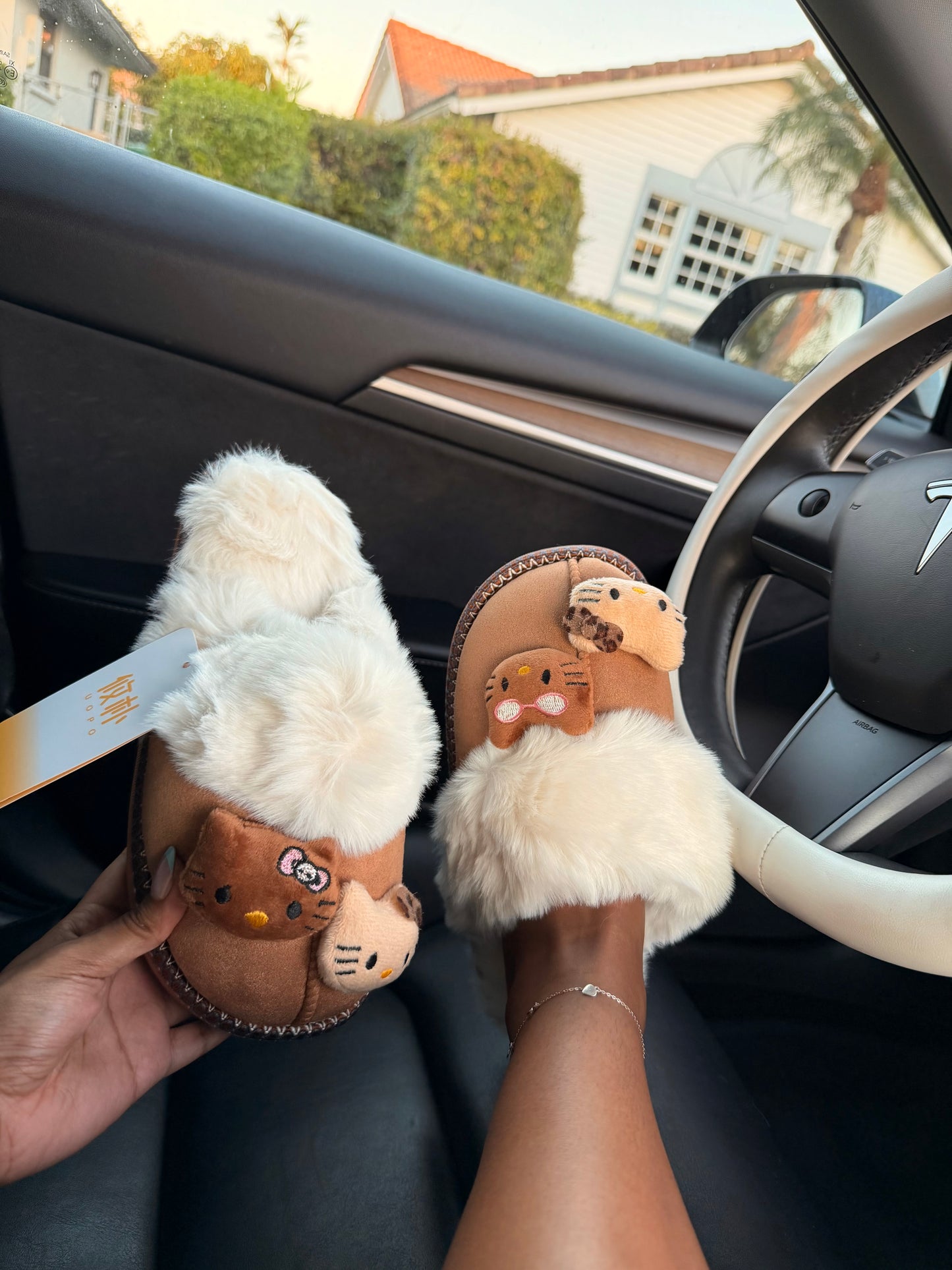 Cozy Kitty Plush Slippers