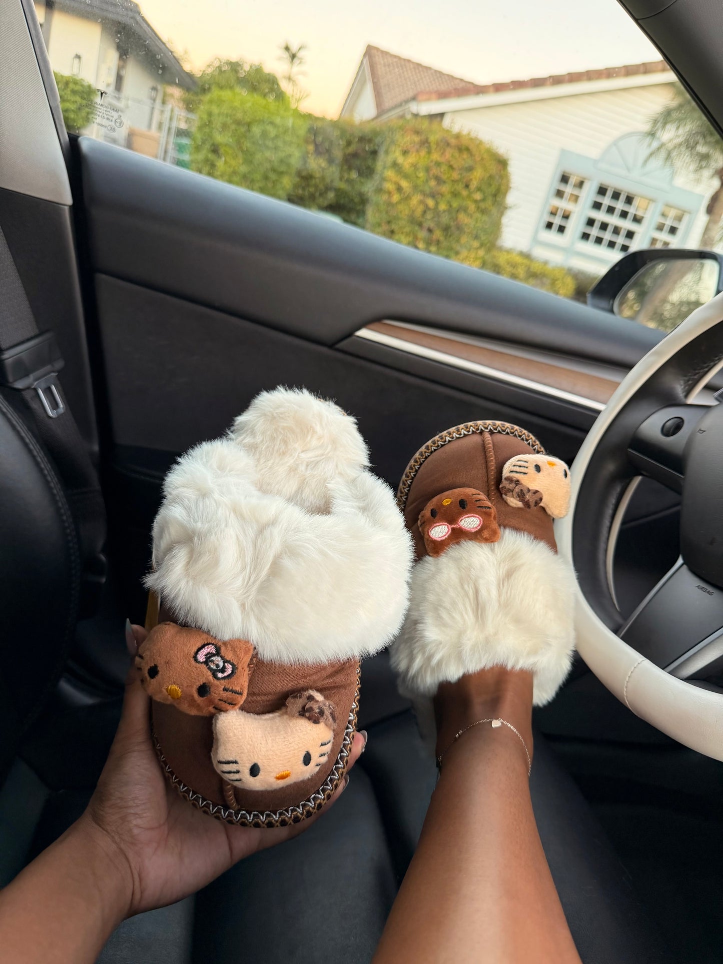 Cozy Kitty Plush Slippers