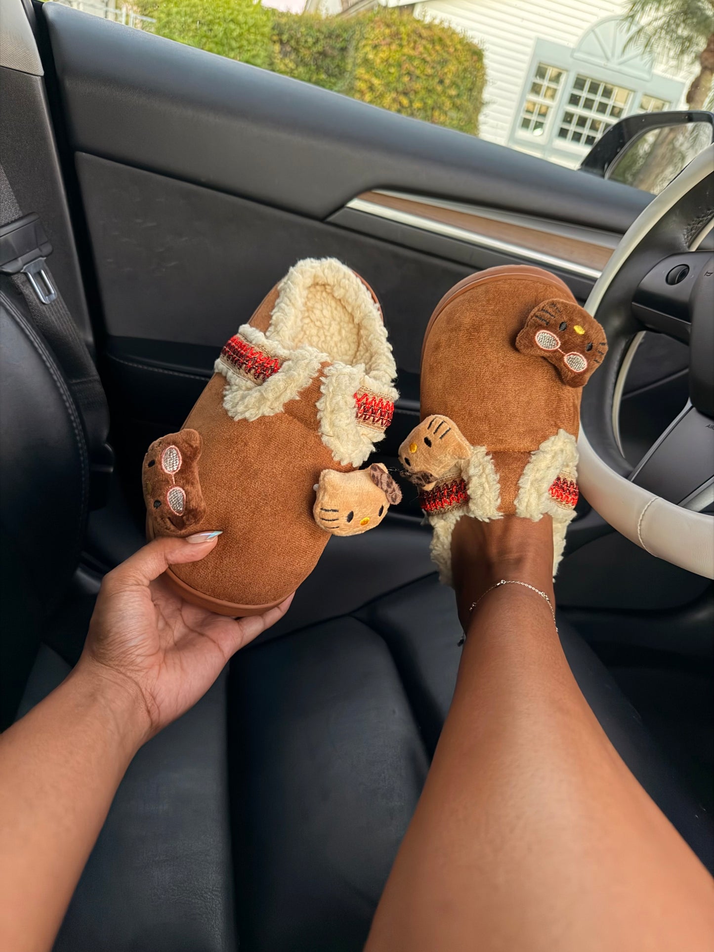 Cozy Kitty Rustic Slippers